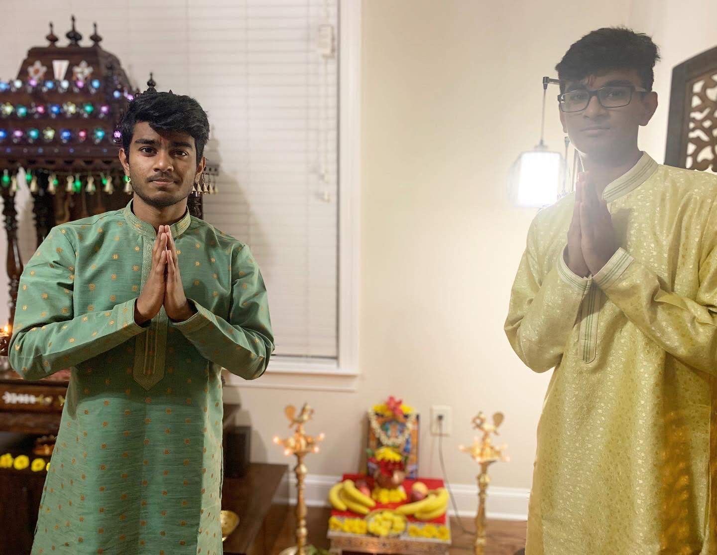 Diwali_brothers